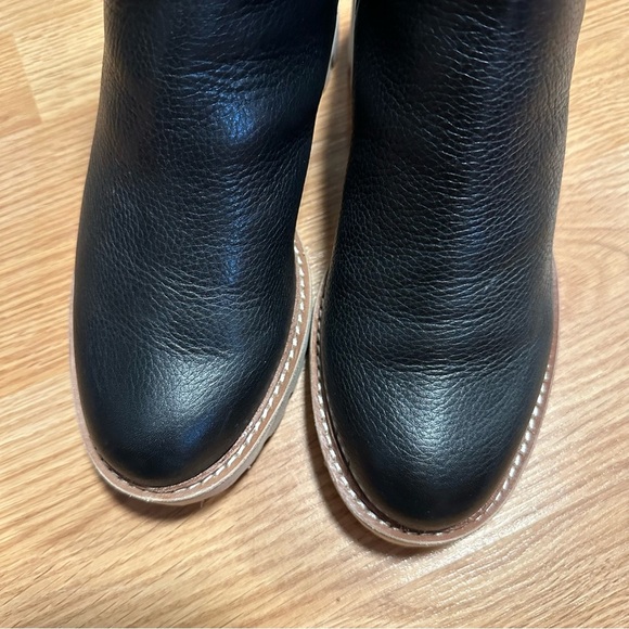 Dolce Vita 8.5 Huey Lug-Sole Chelsea Booties chunky utilitarian black animal - Picture 3 of 8